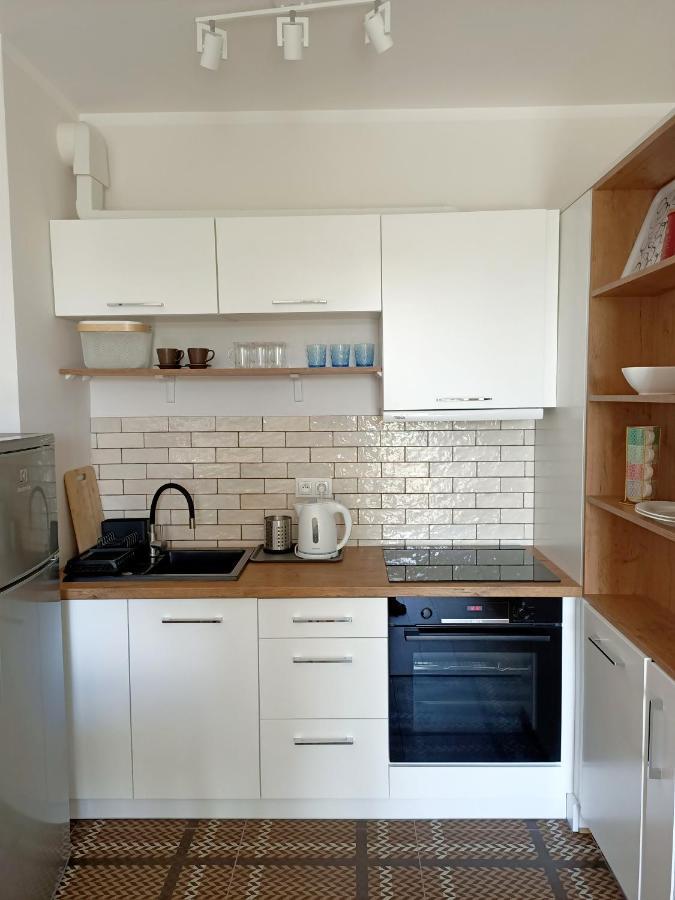 Apartament Sloneczny Brzeg Lägenhet Jastrzębia Góra Exteriör bild